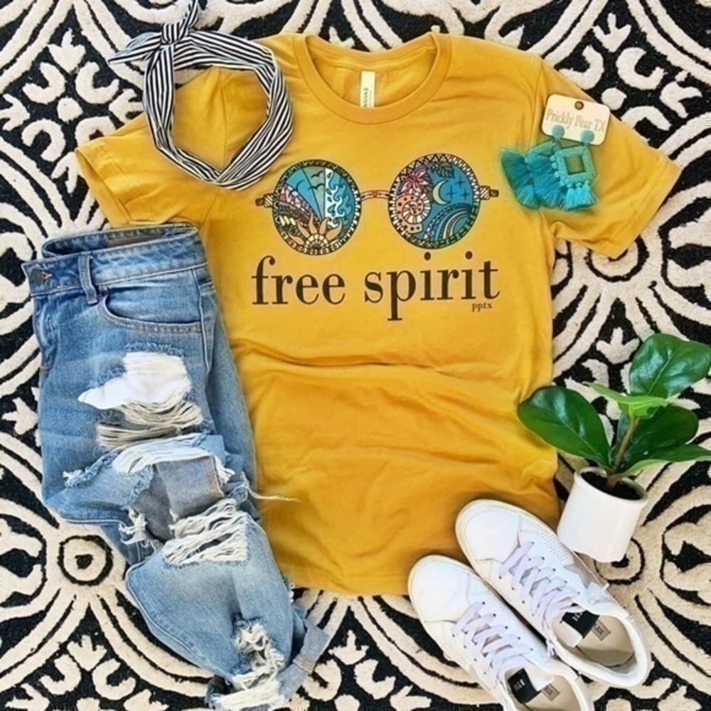 Free Spirit mustard yellow tee shirt